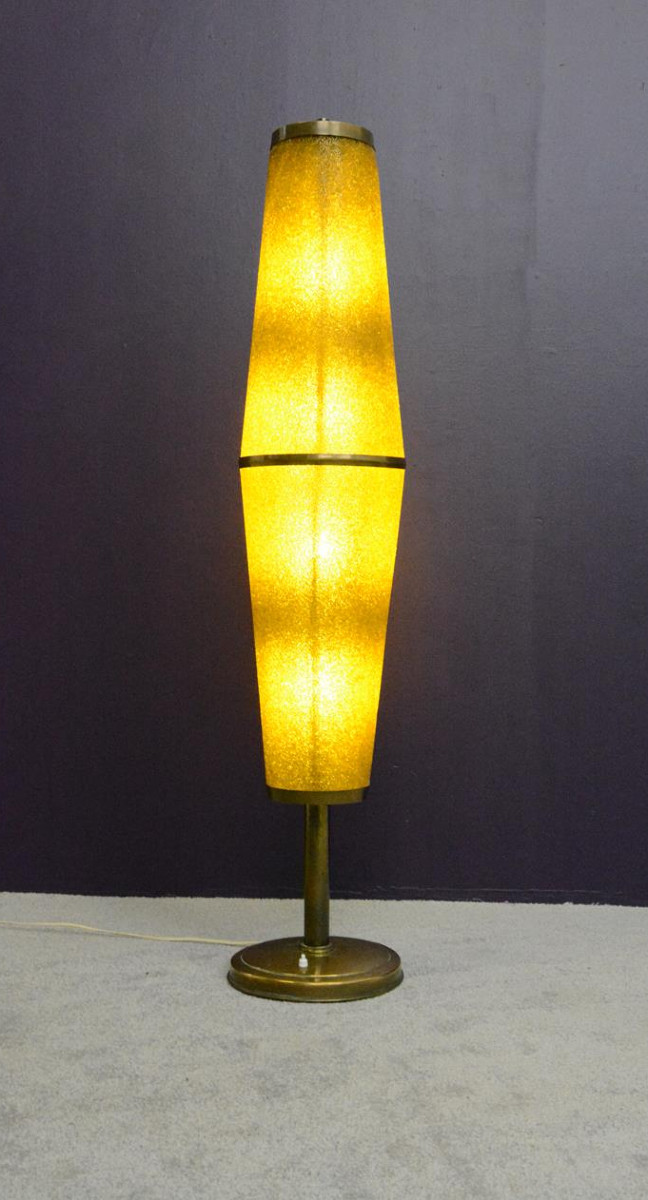Lampadaire Totem des années 60 en méthacrylate granité jaune