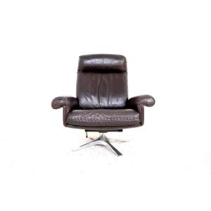 Swivel Armchair From Sède “ds 31” Dating From The 70s