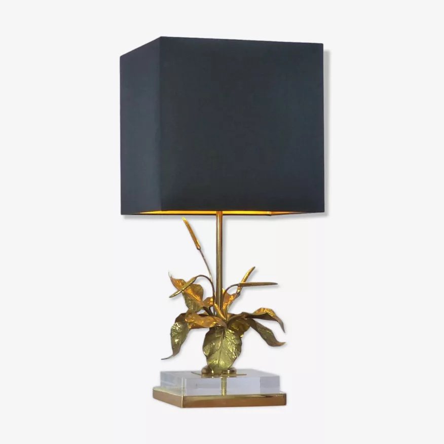 Wonderful Table Lamp With Foliage In Golden Brass
