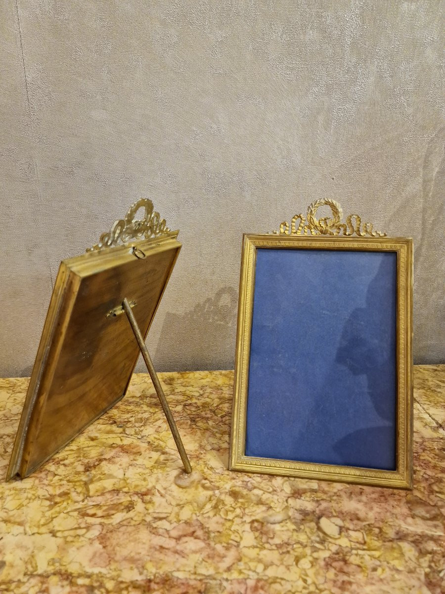 Pair Of Gilt Bronze Frames With Blue Background, In Perfect Condition -photo-3