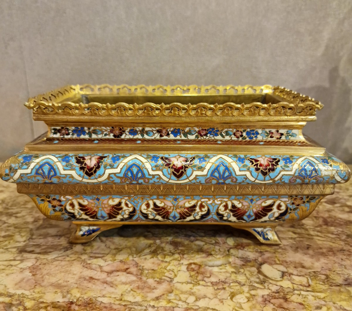 Large Richly Enameled Cloisonné Bronze Jardinière In Perfect Condition 