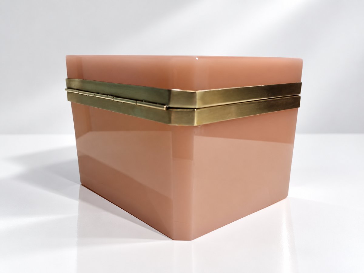 Très GRAND Coffret en Opaline Rose et monture en Laiton Dorée, avec sa clé d'origine -photo-2