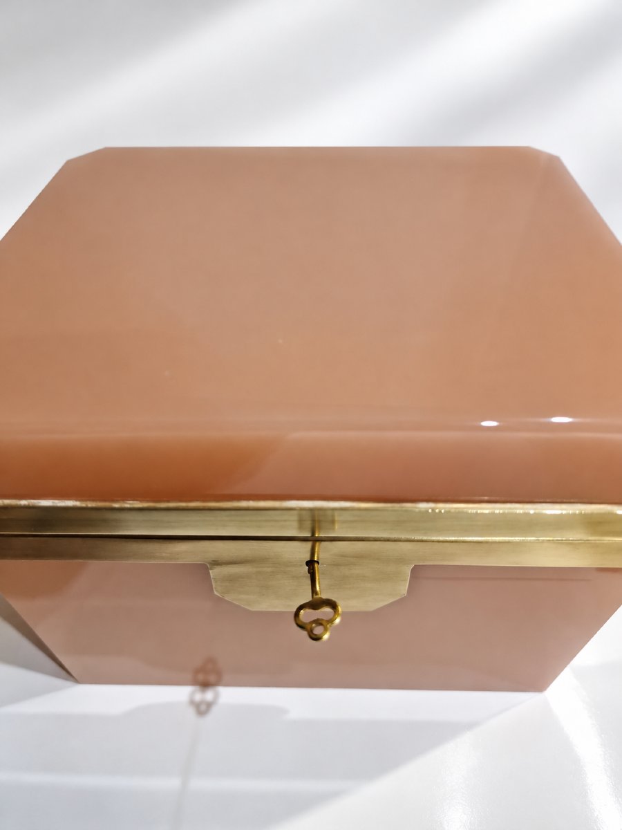 Très GRAND Coffret en Opaline Rose et monture en Laiton Dorée, avec sa clé d'origine -photo-3