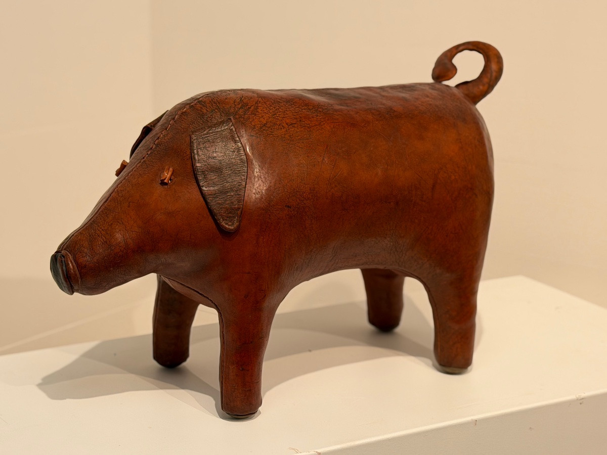 Repose pieds en cuir, Dimitri Omersa-photo-5