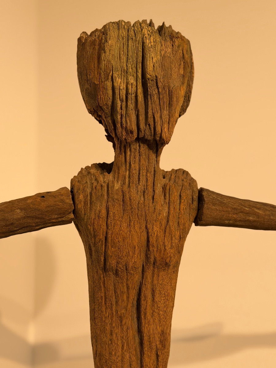Statue en bois tribal de Borneo-photo-3