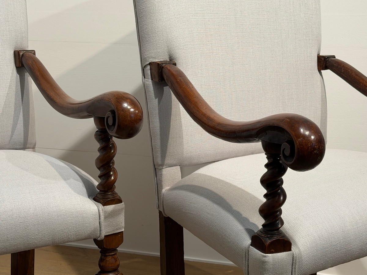 Pair Of Louis XIII Armchairs-photo-4