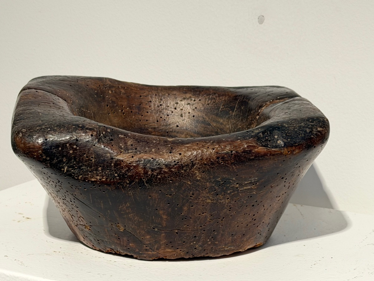 Ancien mortier en bois-photo-2