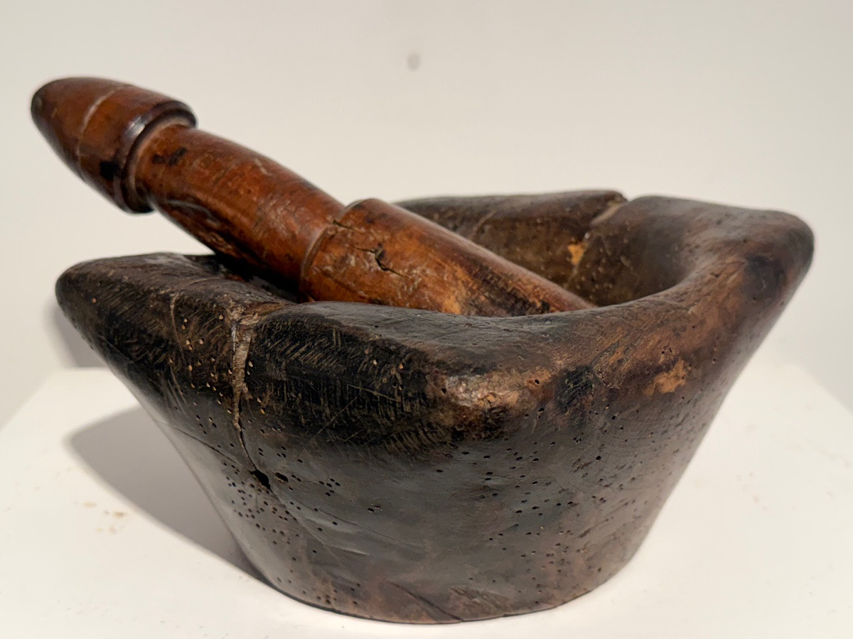 Ancien mortier en bois-photo-3