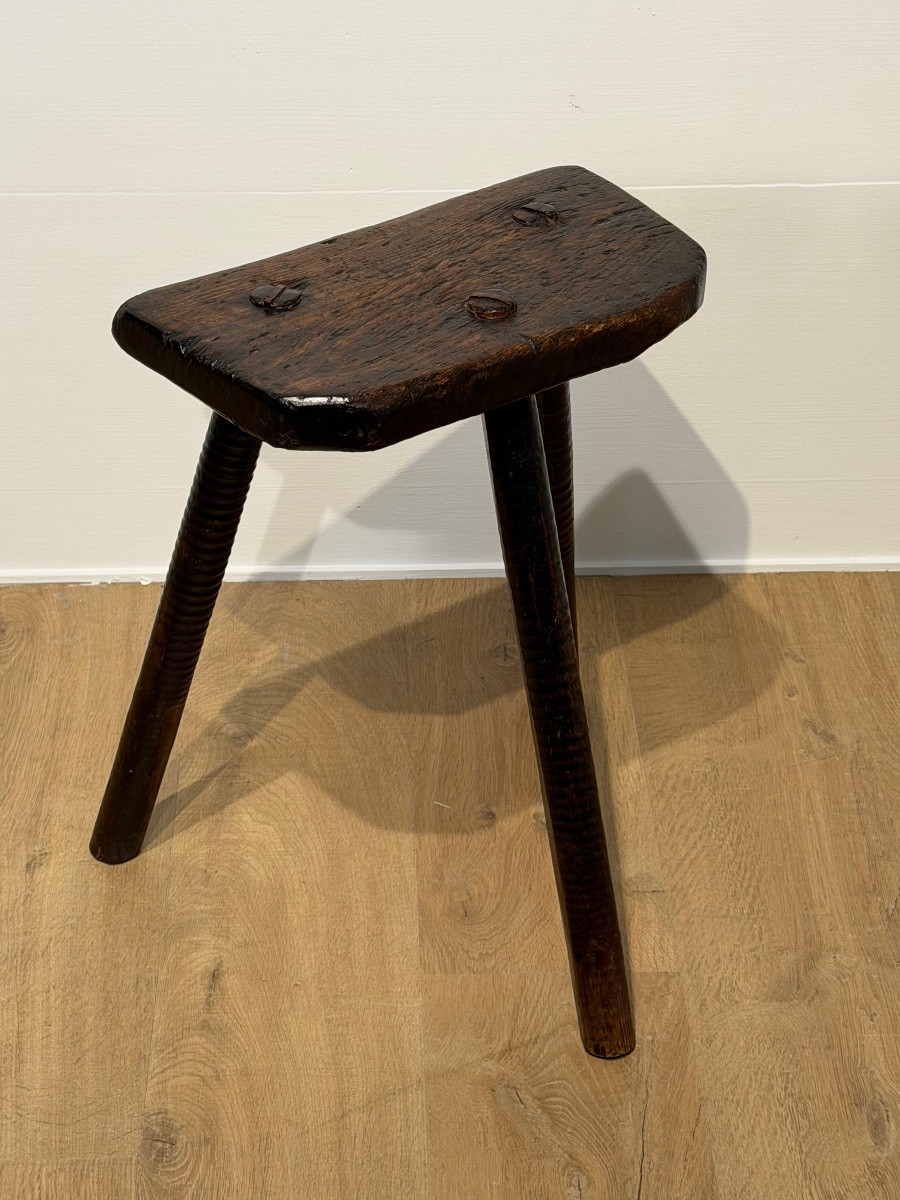 Small Antique English Stool-photo-2