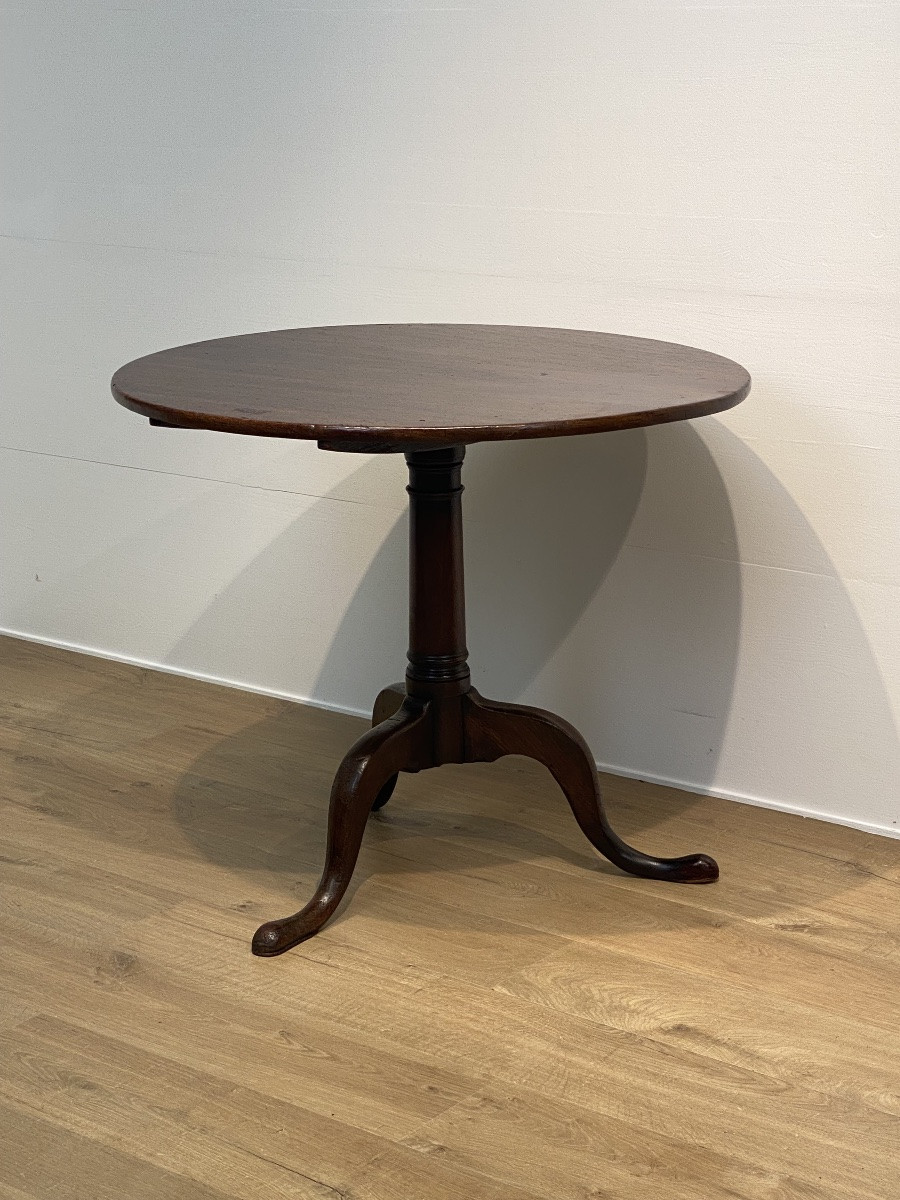 English Table-photo-3