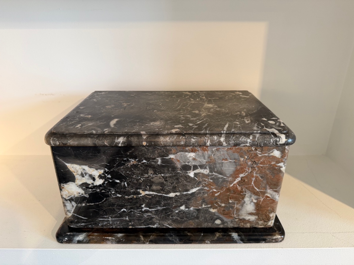 Marble Soccle-photo-2