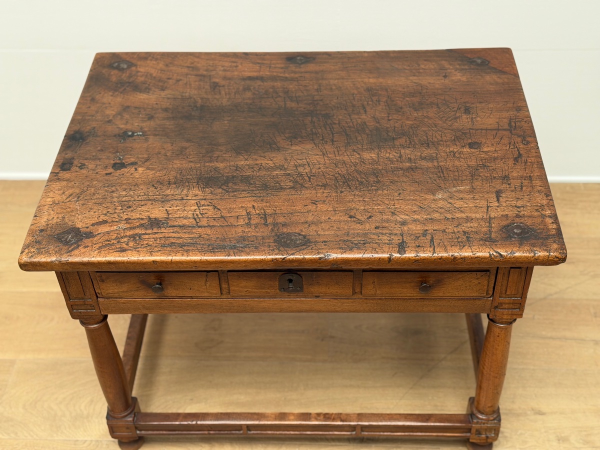 Coffee Table-photo-4