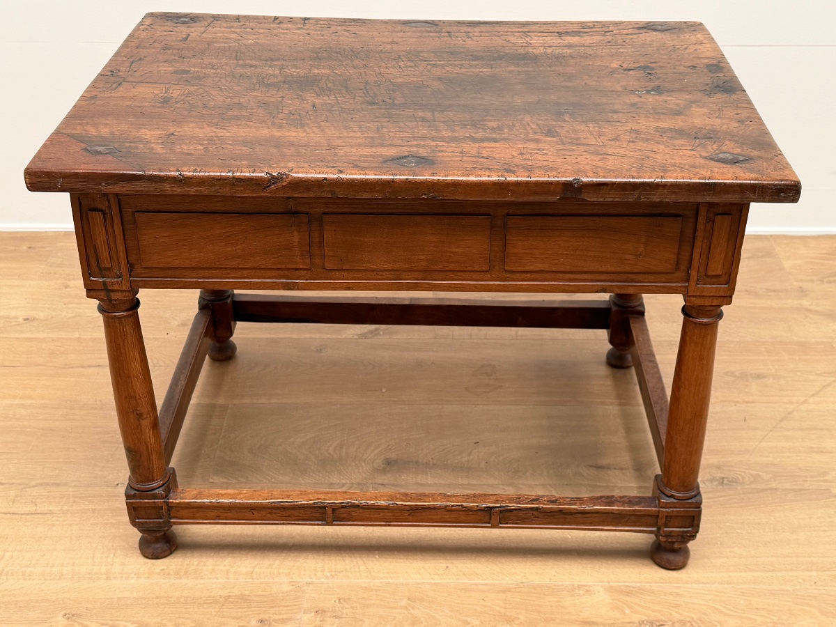 Coffee Table-photo-8