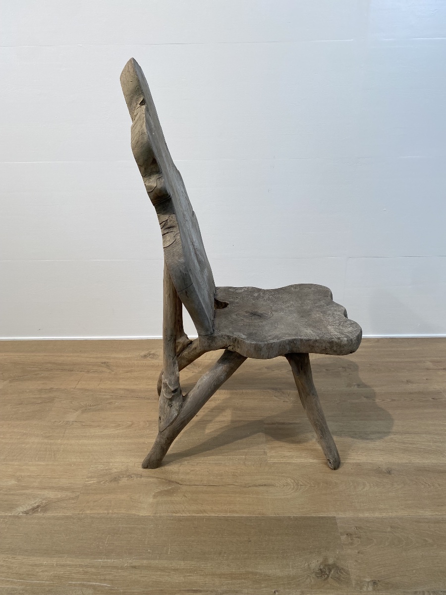 Brutalist Chair-photo-1
