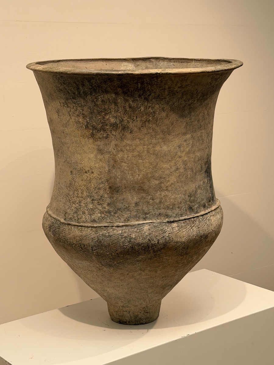 Antique Urn -photo-4