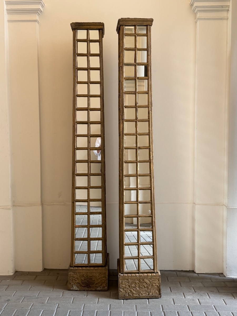 Pair Of Columns-photo-6