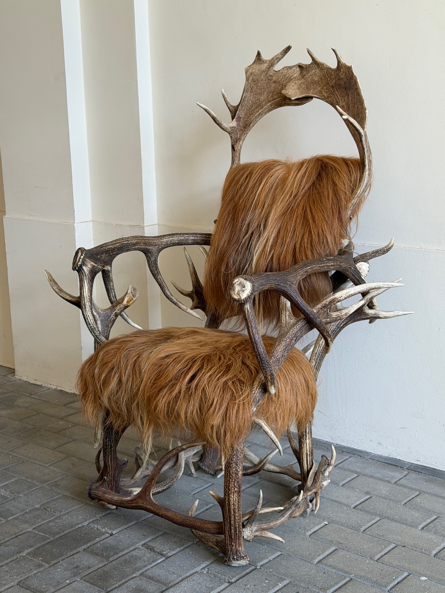 Black Forest Chair-photo-2
