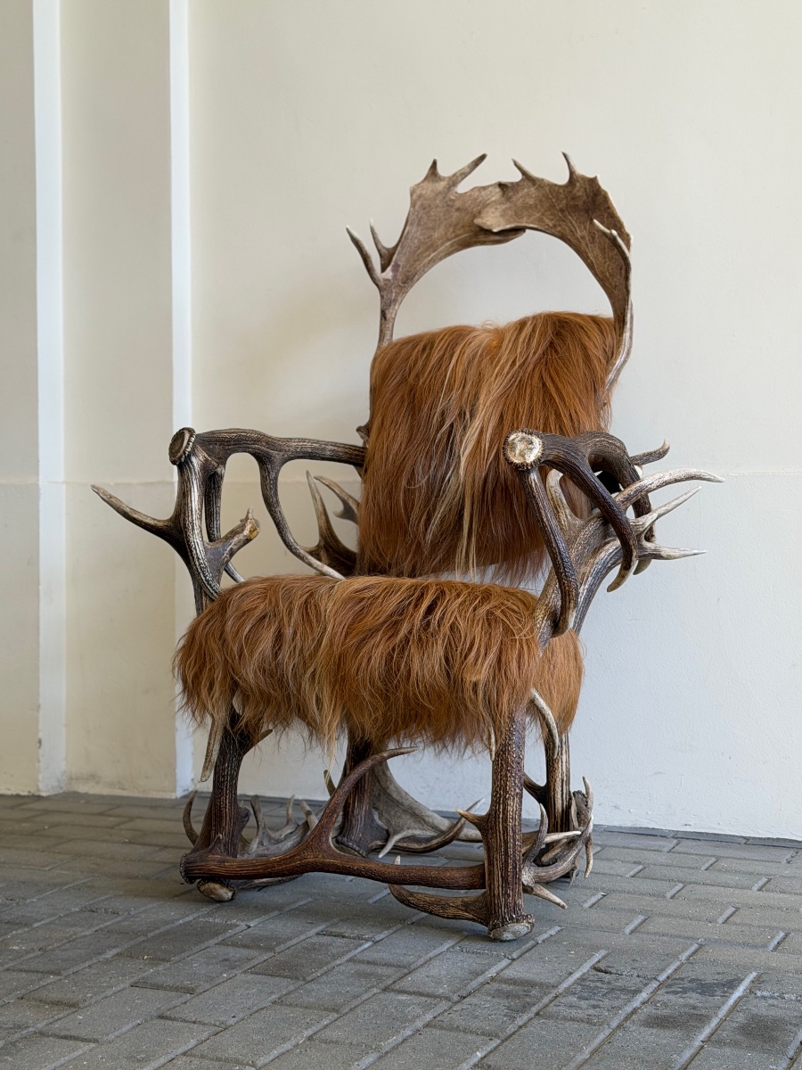 Black Forest Chair-photo-3