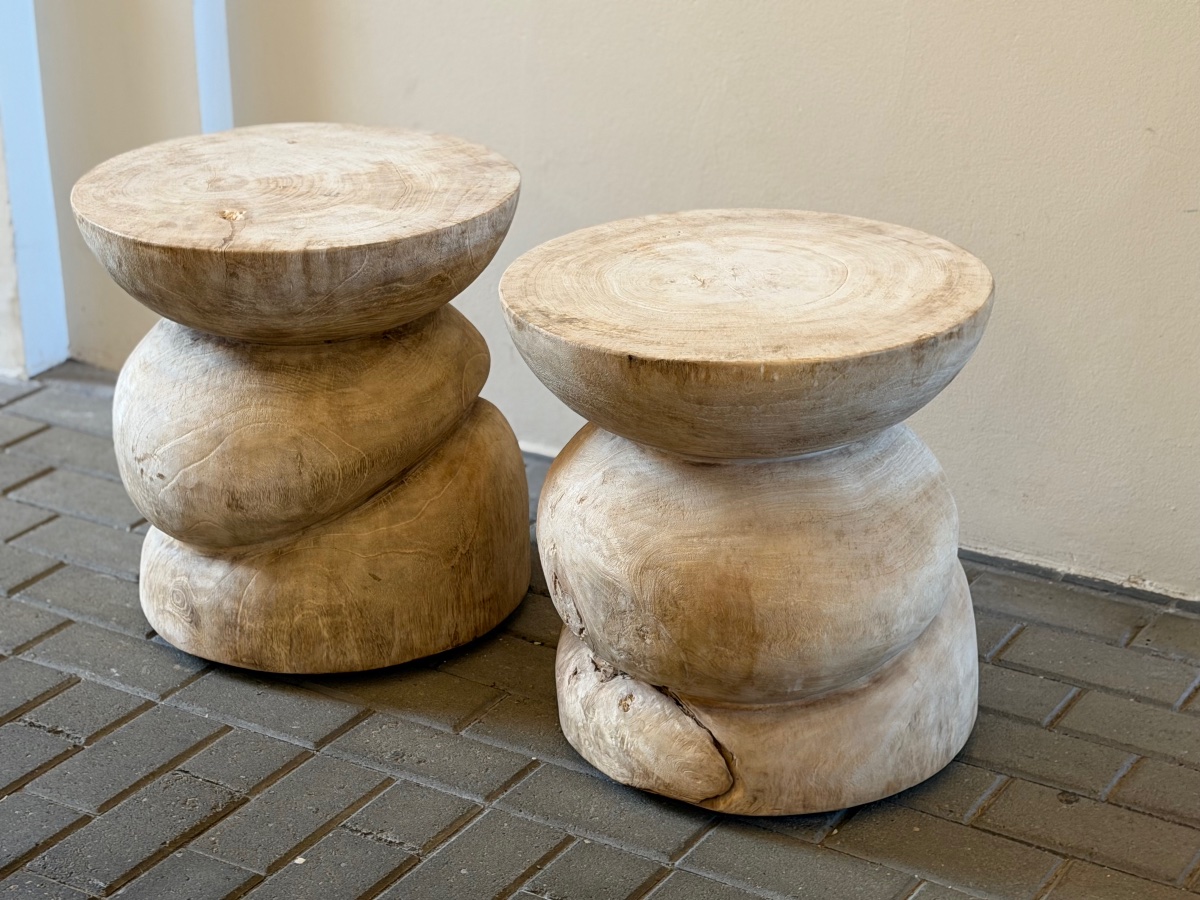 Paire de tables d'appoints-photo-2