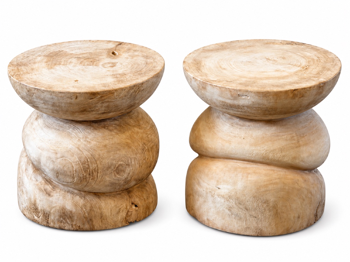 Paire de tables d'appoints