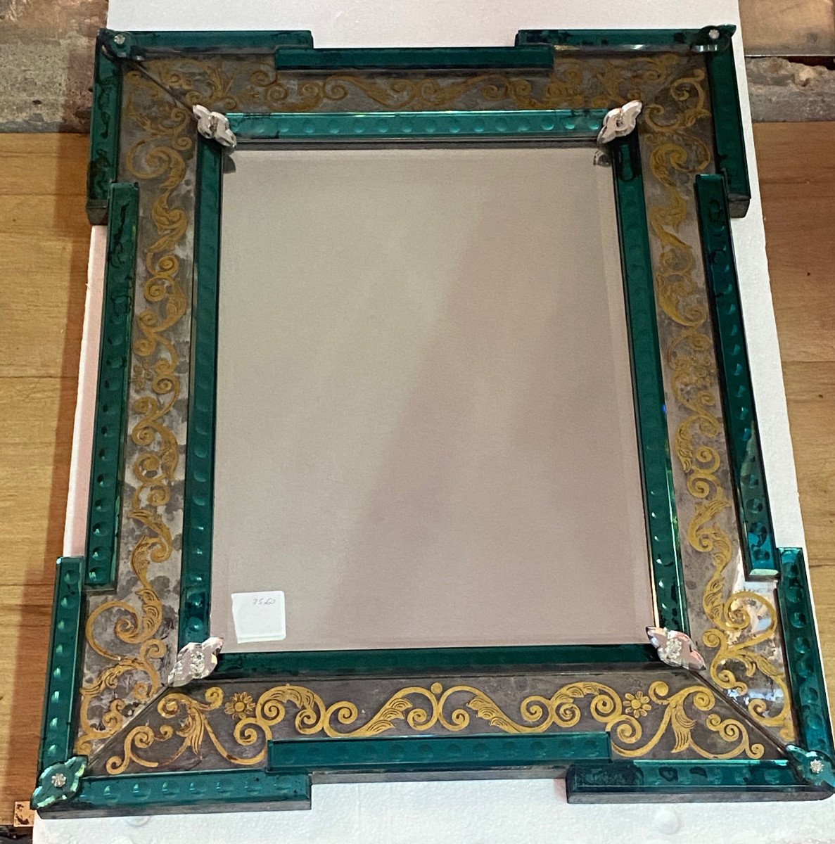 1970′ Miroir Venise Oxydé Vieilli A Décors Eglomisés Cadre  Miroir  Couleur Verte 75 X 60 Cm-photo-3