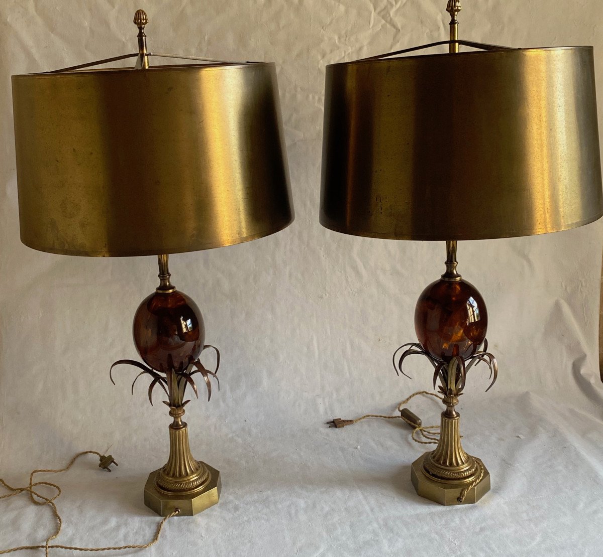 1950/70 Paire De Lampes En Bronze Et Oeuf En Resine Fractable Signée Charles