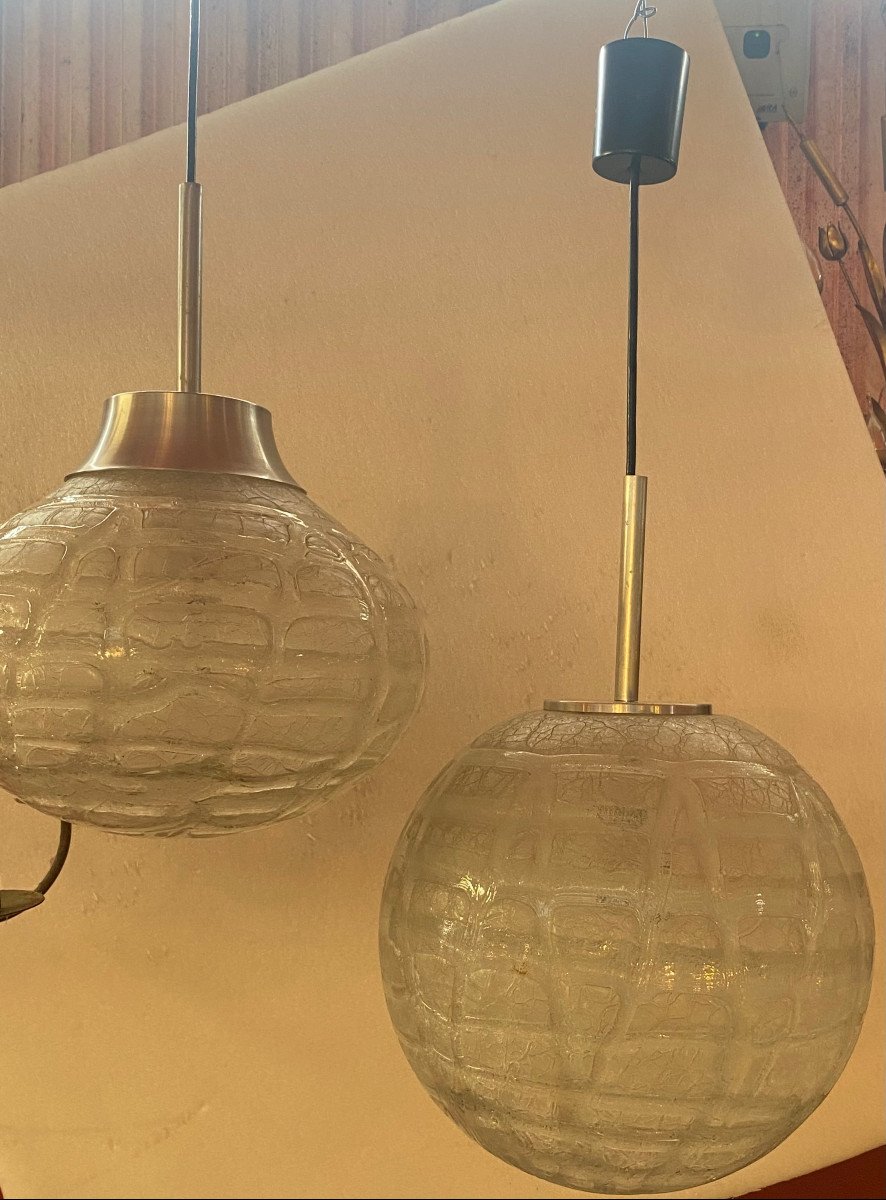 1970′ 2 Doria Leuchten Chandeliers Ball And Oval Blown Glass Design Venini Murano ø 33 Cm