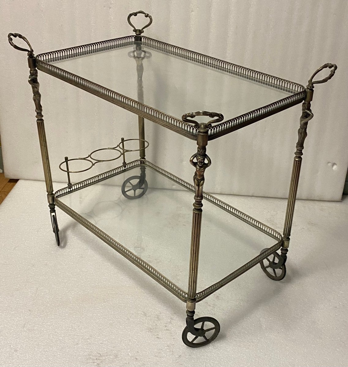 1970′ Maison Jansen Nickel Plated Bronze Rolling Bar Cherub Decor Fixed Trays-photo-4
