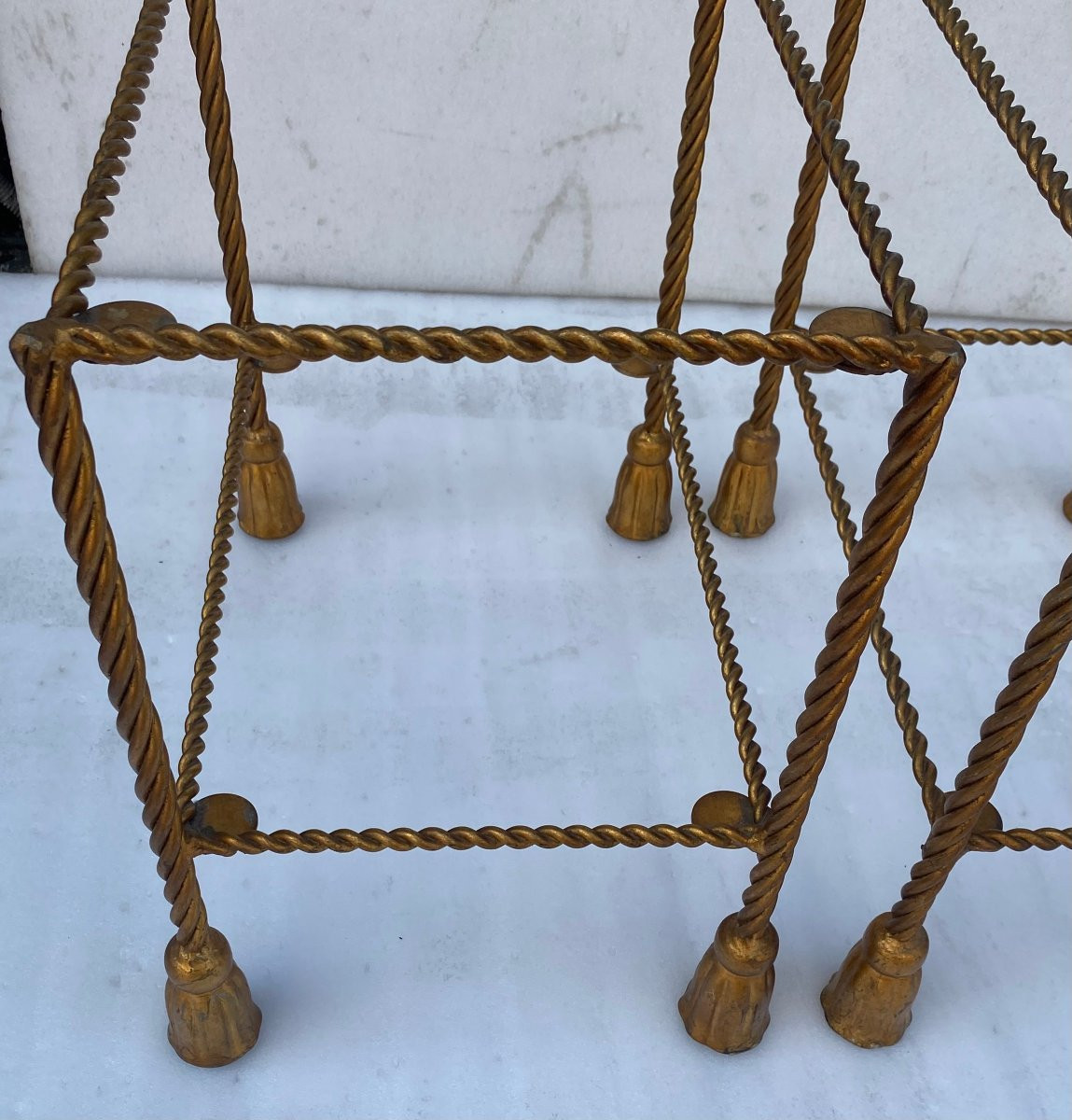 1970′ Paire  Bouts De Canapé En Fer Doré 2 Plateaux Verre DLG Maison Bagués Decor Passementerie-photo-4