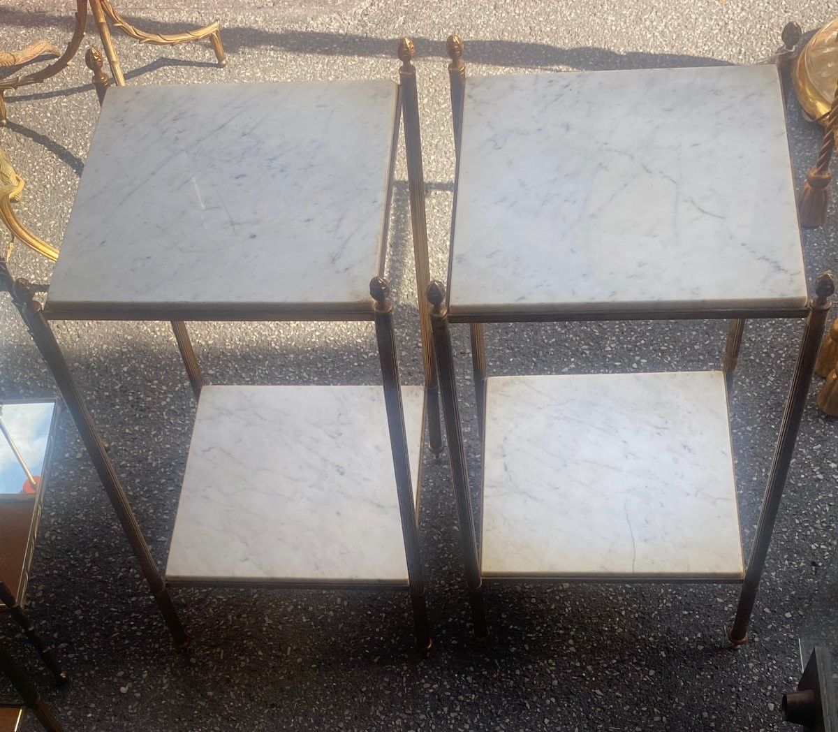 1950/70′ Paire d’Etagères En Bronze Maison Bagués Plateaux Marbre Blanc Veiné 33 X 33 cm-photo-1