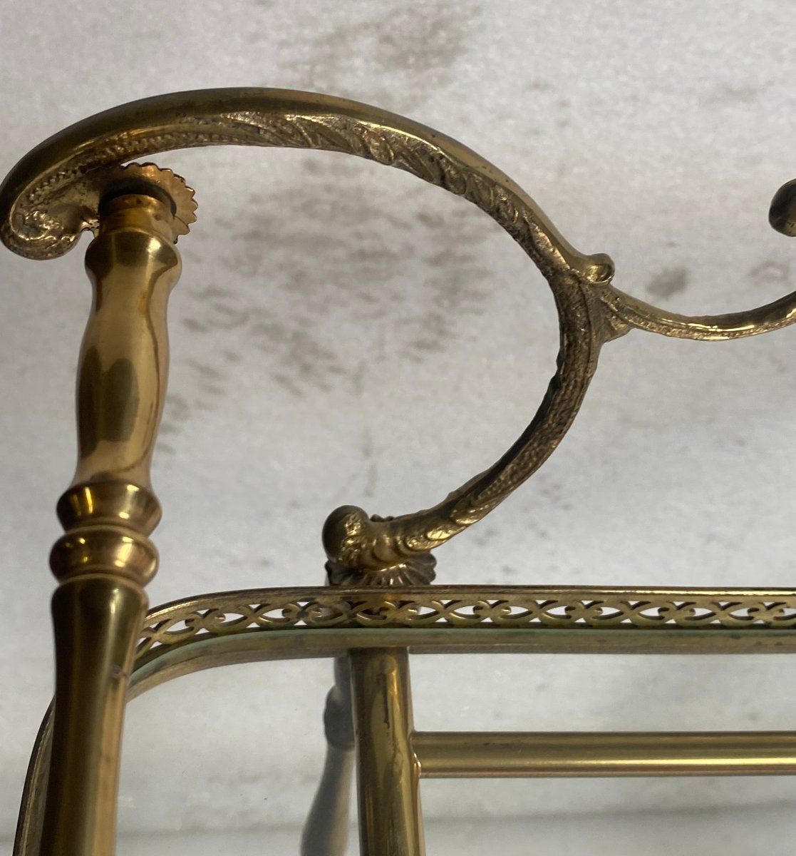 1970′ Desserte Roulante Maison Bagués En Laiton Et Bronze Doré Toupie Grandes Roues-photo-5