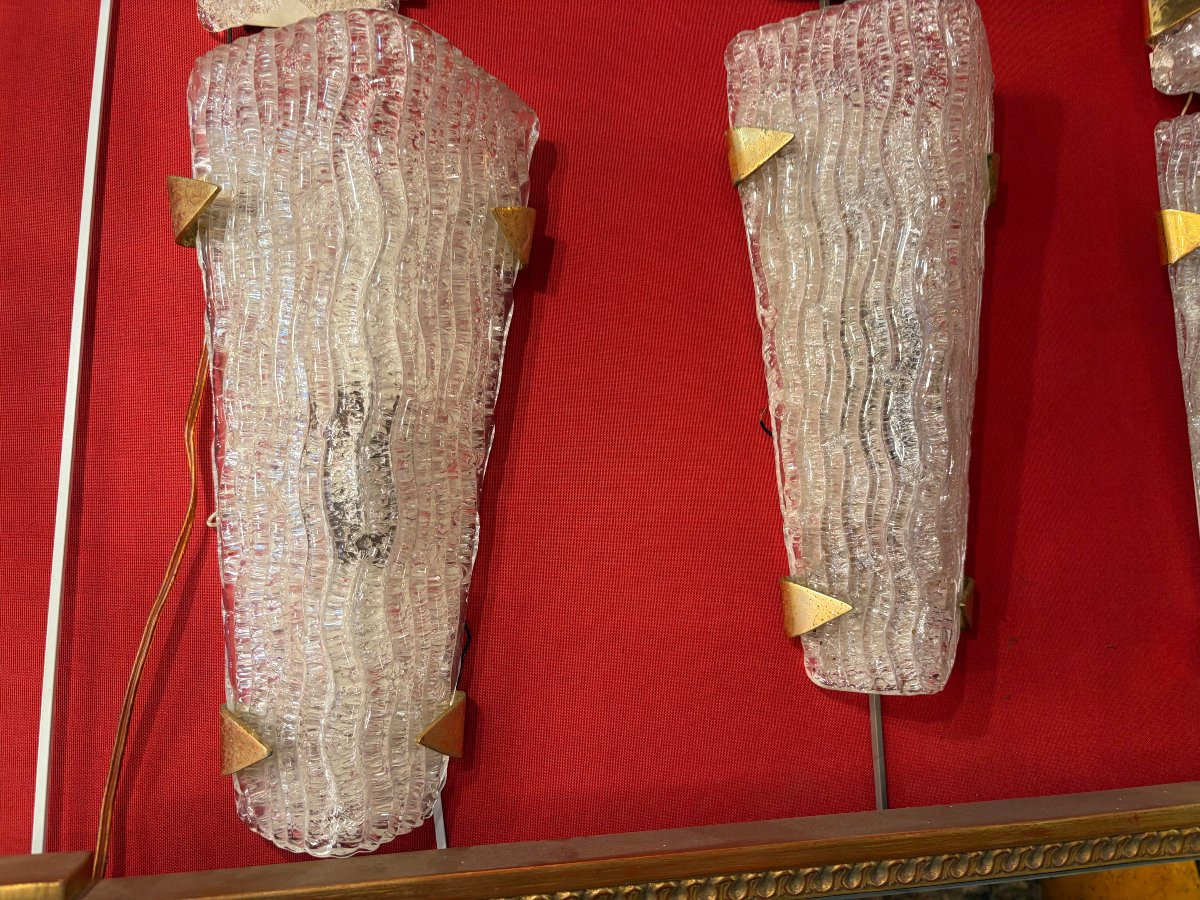 1950/70′ 2 Sets Of 3 Dlg Murano And Kalmar Frosted Glass Wall Sconces With Gilded Brass Claws-photo-6