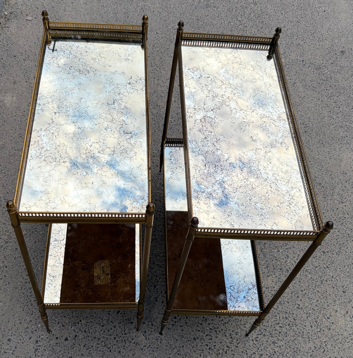 1950/70′ Paire d’Étagères Maison Baguès 64 X 30 cm H 68 cm Plateaux Miroirs Oxydés Vieillis