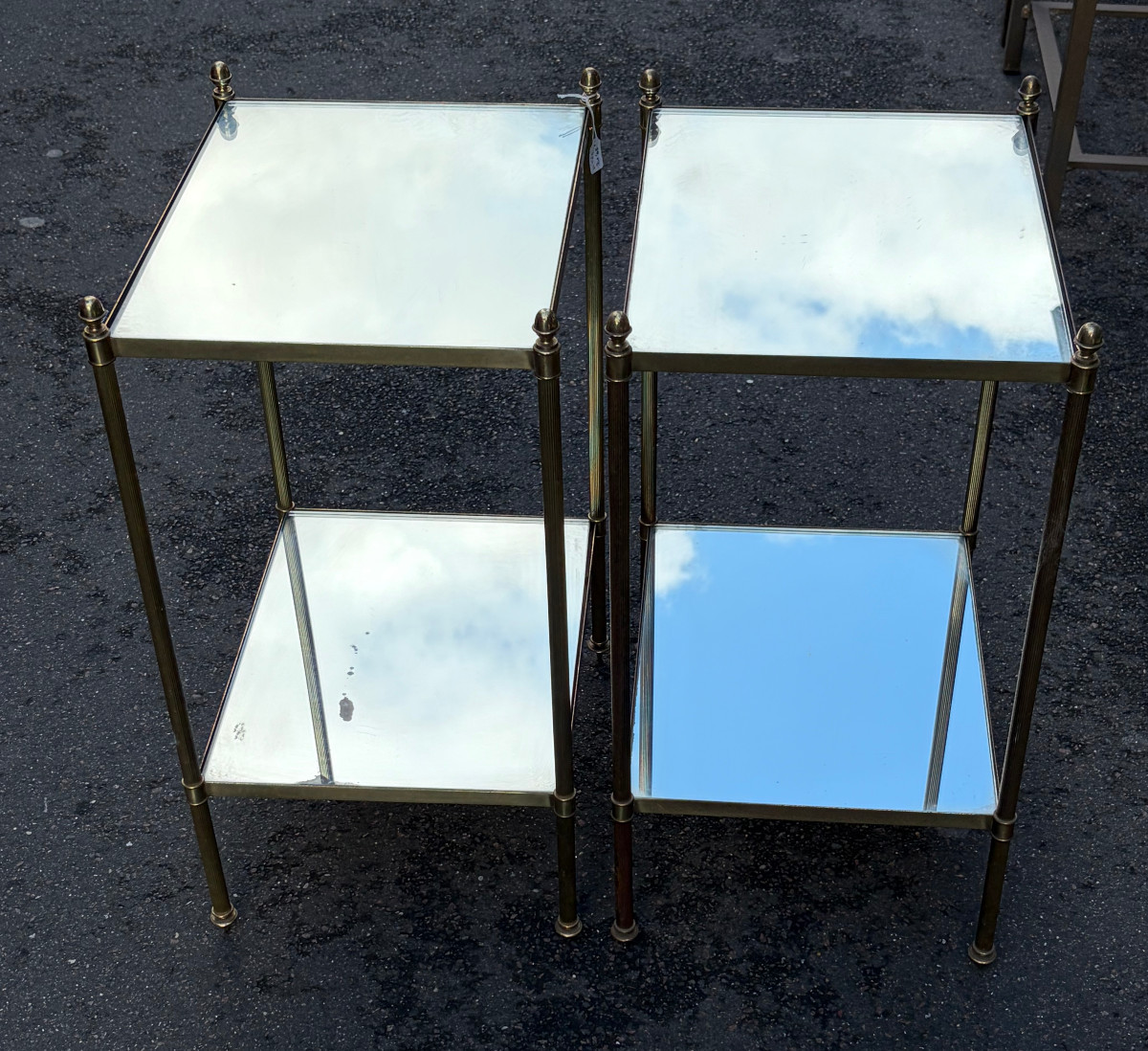 1970′ Paire de Bouts de Canapé  Bronze  2 Niveaux Maison Baguès Plateaux Miroirs 40 X 32 X H 62