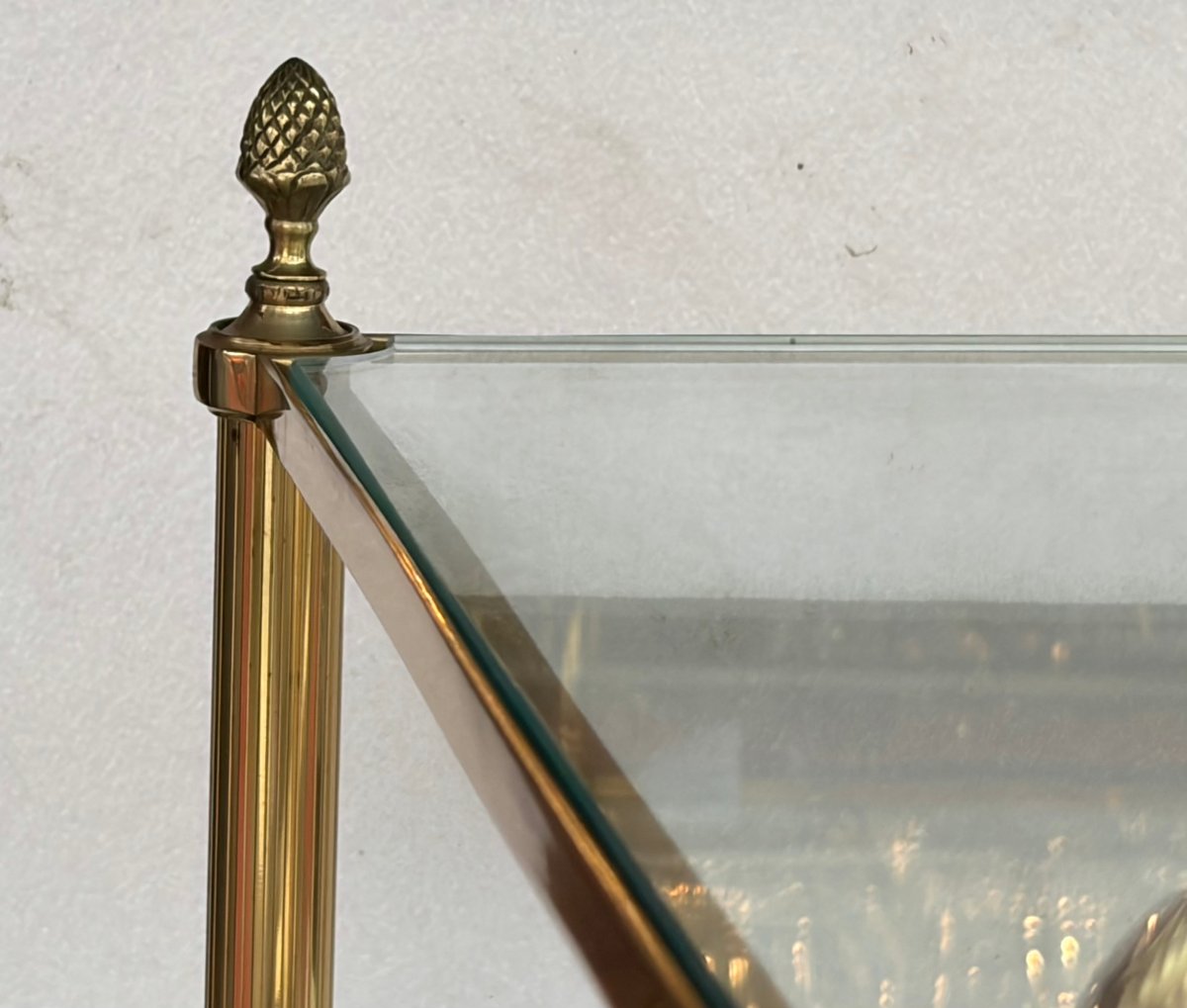 1970′ Paire D’Étagères En Bronze à 5 Niveaux Maison Baguès Plateaux Verre 36,5 X 54 H 163 cm-photo-4