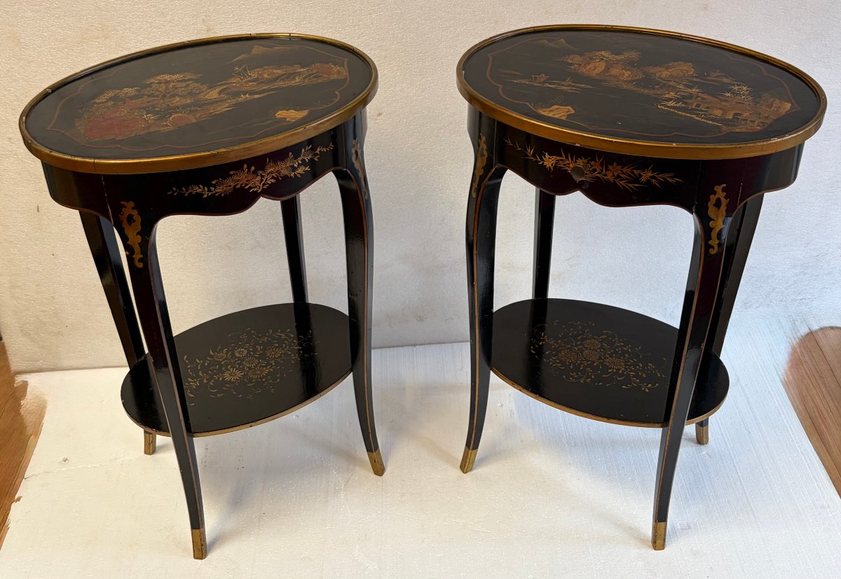 1970′ Paire de Chevets Maison Hirch Signés,Laqués Noirs à Décor Chinois Dorés