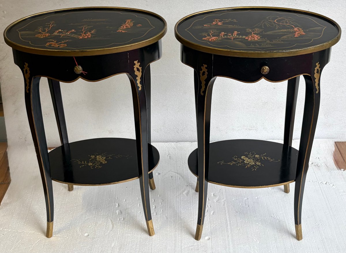 1970s: Pair Of Signed Maison Hirch Nightstands, Black Lacquered With Gold Chinese Decorations, 2nd Series