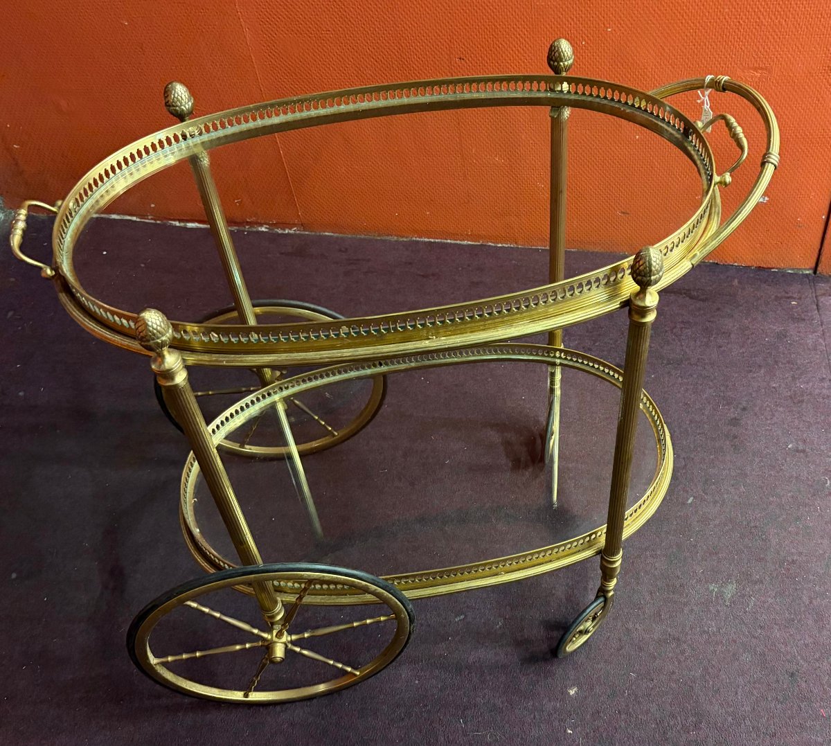 1970′ Bar Roulant en Bronze et Laiton Doré Maison Baguès Plateaux Ovales-photo-2