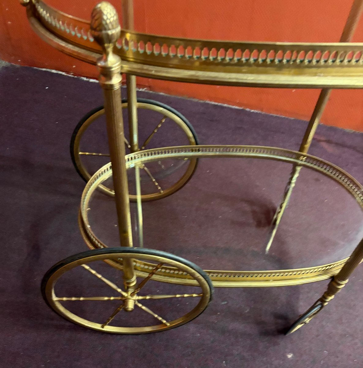 1970′ Bar Roulant en Bronze et Laiton Doré Maison Baguès Plateaux Ovales-photo-3