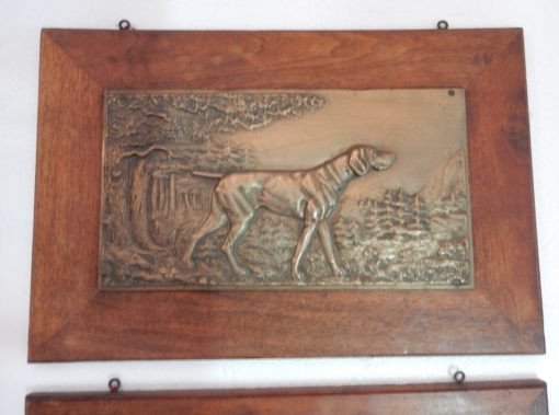 1900 ′ Pair Of Bas Reliefs In Bronze On Walnut, Pointing Dogs-photo-3