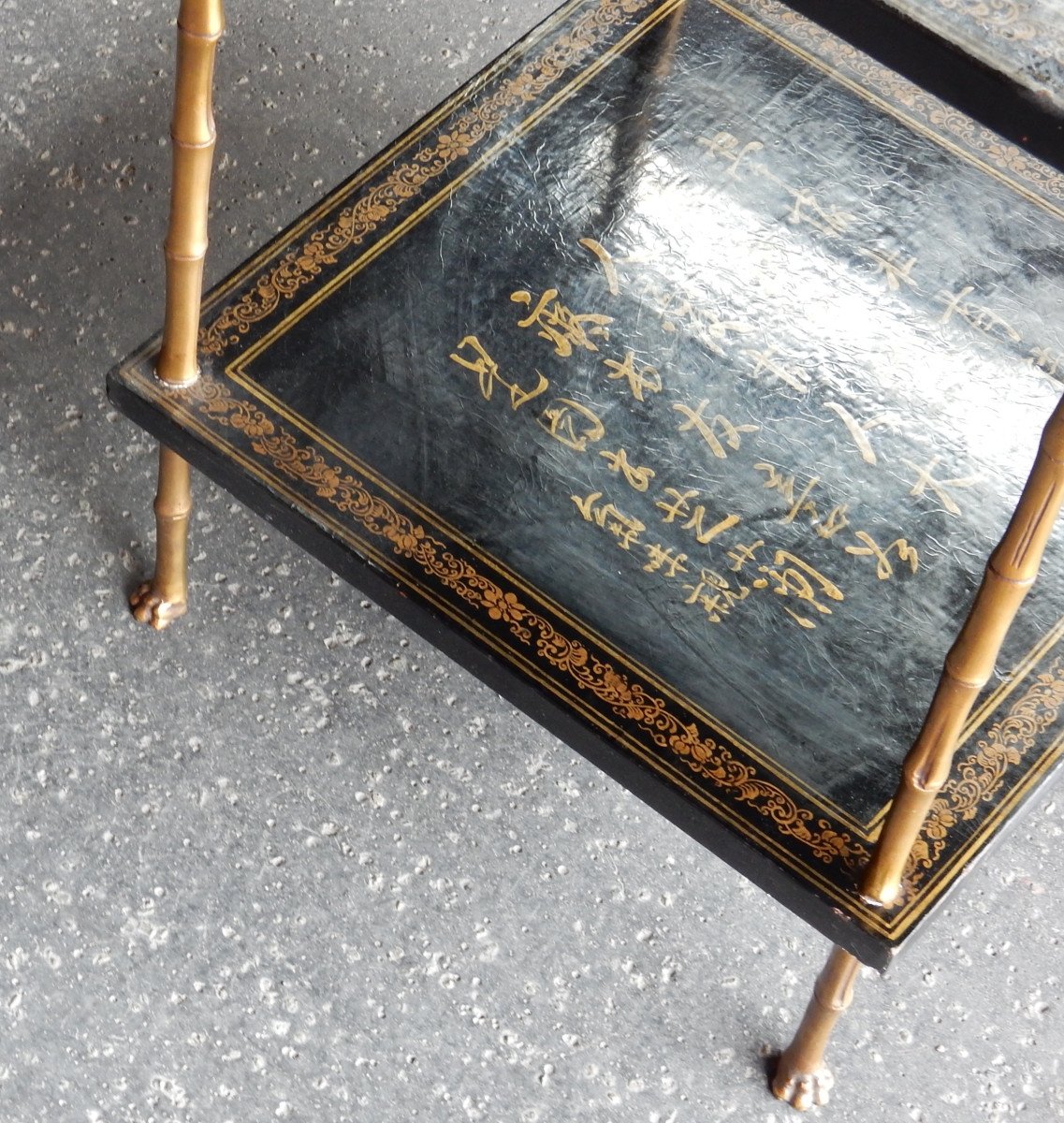 1950′ Table Maison Baguès Décor Bambou En Bronze Doré Avec Plateaux Laque De Chine 40x 0 X H59-photo-4