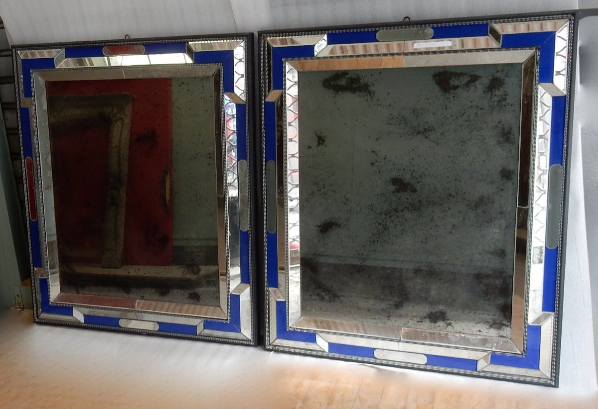 1970/80 Paire De Miroirs Venise Style Louis 14 Avec Ornements En Verre Bleu 112 X 95 Cm