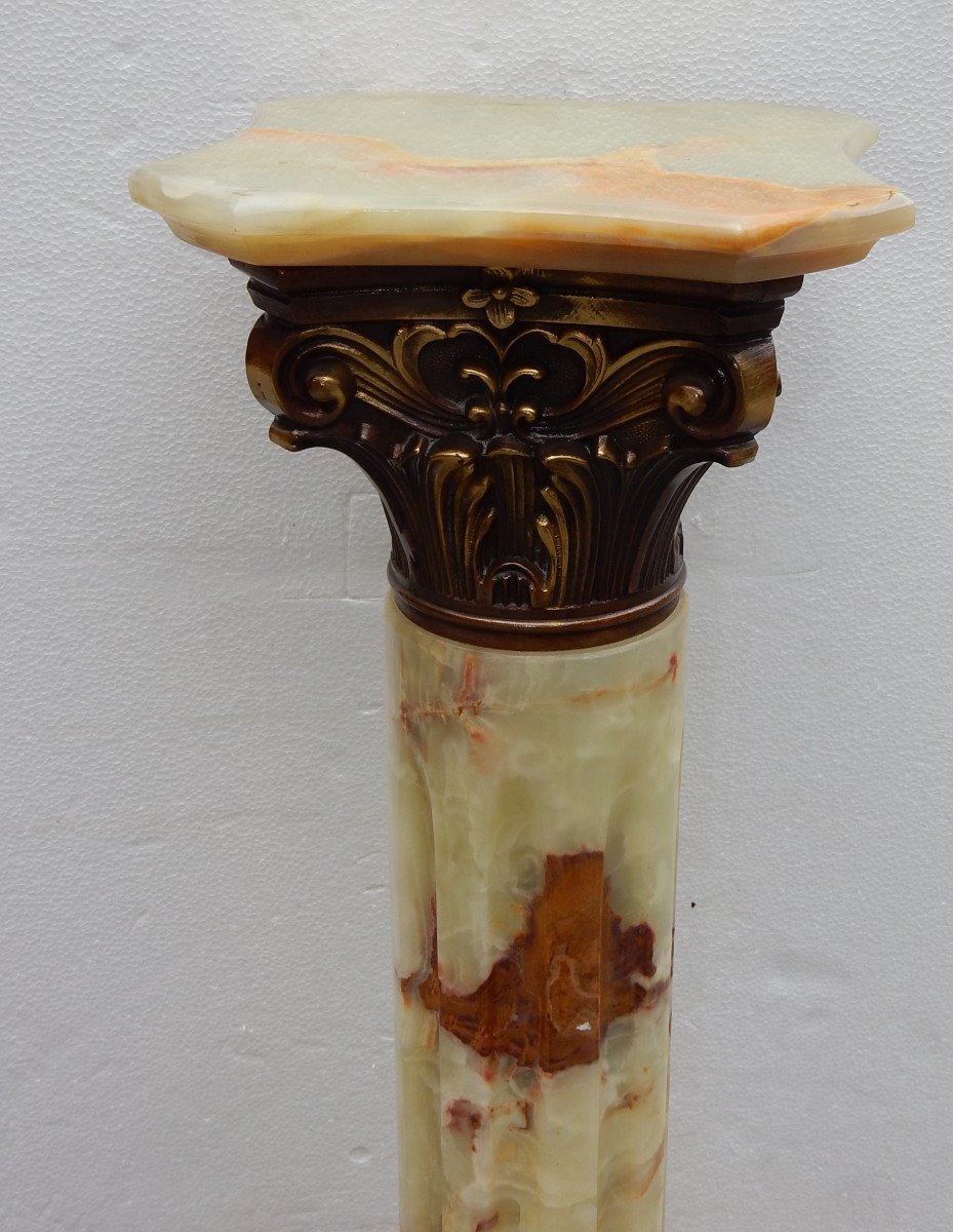 1970′ Colonne Onyx Et Bronze Doré Style Corinthien-photo-1