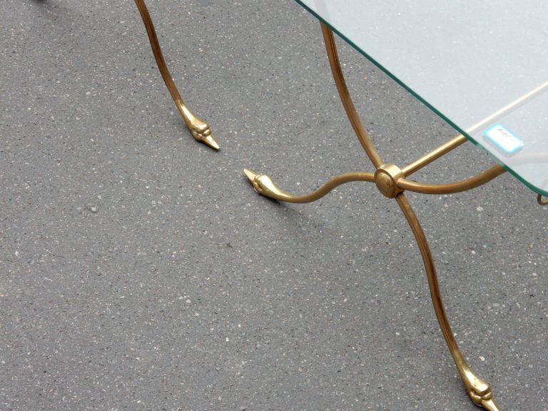 1970 ′ Pair Of Tables With Swan Heads In Brass With Glass Trays-photo-1