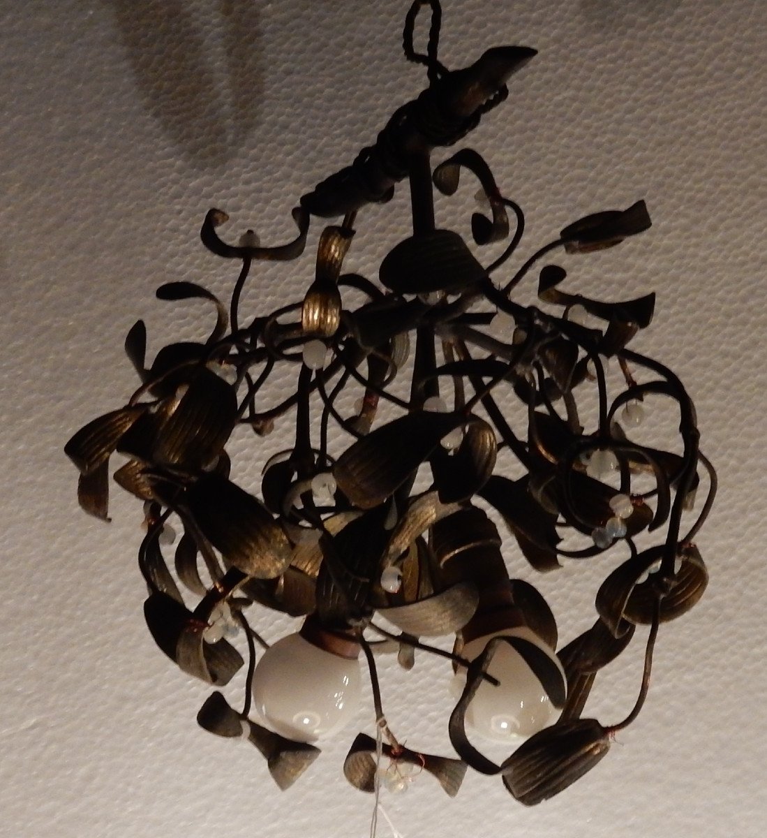 1900 'boule De Mistletoe In Bronze Art Nouveau Chandelier With 2 Lights Diameter 45 Cm-photo-1