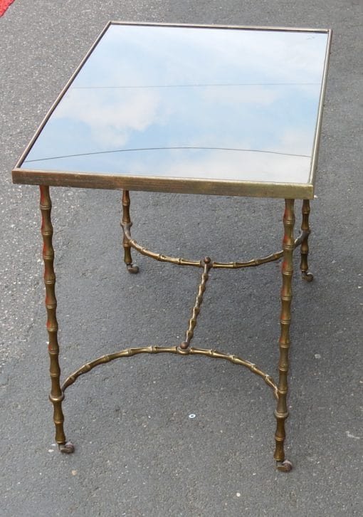 1970 ′ Maison Baguès Coffee Table On Wheels Bamboo Decor In Brass And Opaline-photo-3