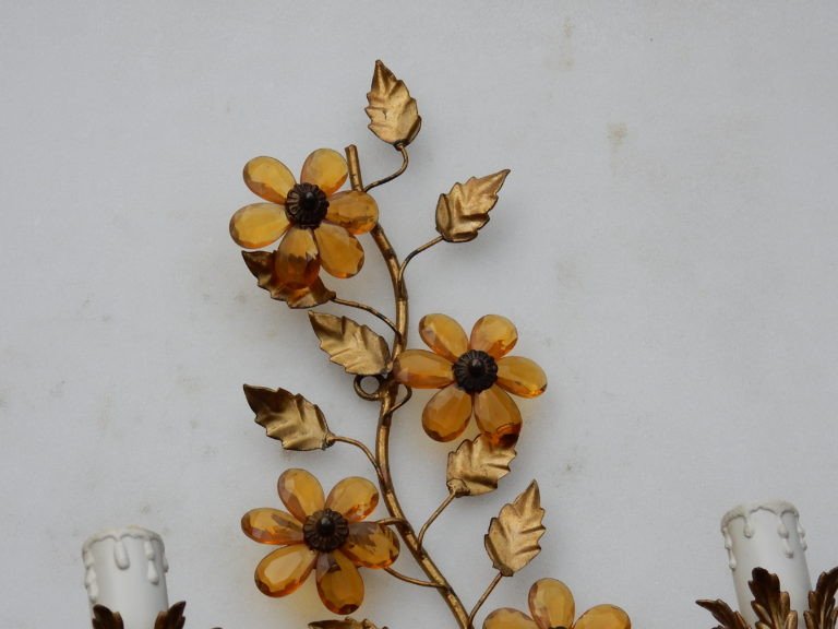 1970 ′ Pair Of Golden Metal Sconces Decorated With Flowers And Leaves Style Maison Baguès-photo-3