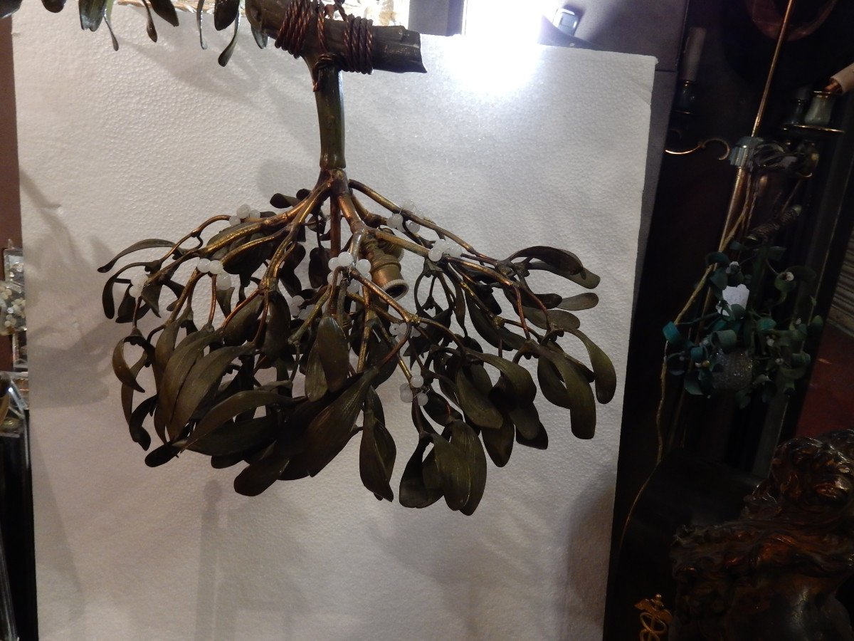 1900 'boule De Mistletoe In Bronze Art Nouveau Chandelier Has 4 Lights Diameter 50 Cm