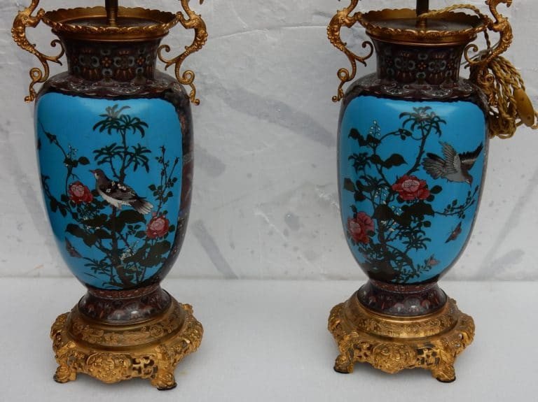1890 ′ Pair Of Japanese Cloisonne Lamps With Birds And Dragons-photo-2