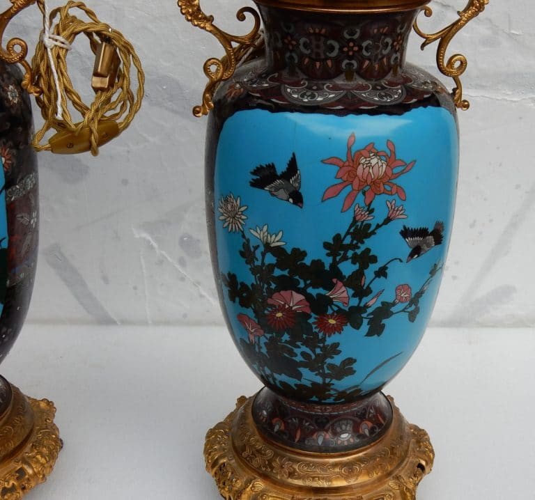 1890 ′ Pair Of Japanese Cloisonne Lamps With Birds And Dragons-photo-1